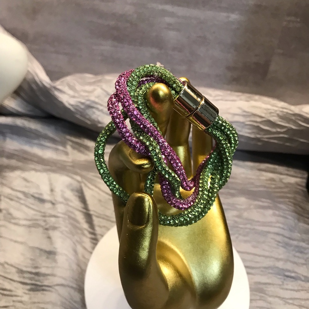 Elegant Green and Pink Bling Bracelet - Picture 5 of 7